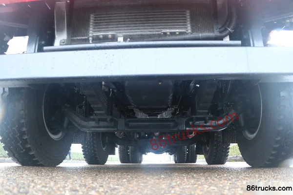SAIC Hongyan Genlyon H6 Heavy-duty 420hp 8X4(12 wheels) 8.2m Dump Truck (China VI) Chassis (1) | 86Trucks