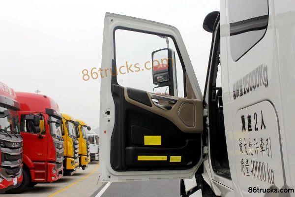 JAC Gallop V7 Heavy Truck 560hp 6X4(10 wheels) AMT Automatic Long-nose Tractor Truck (China VI) Cab (1) | 86Trucks