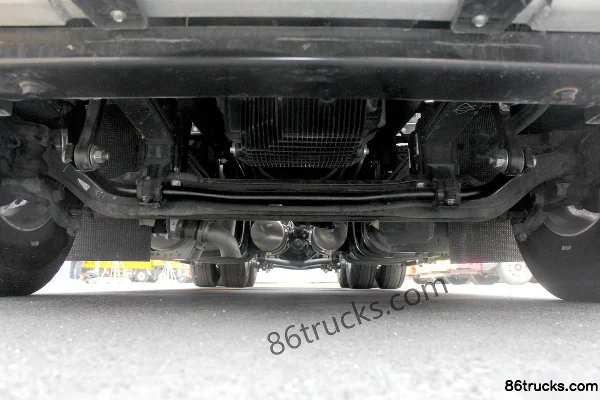 JAC Gallop V7 Heavy Truck 560hp 6X4(10 wheels) AMT Automatic Long-nose Tractor Truck (China VI) Chassis (1) | 86Trucks