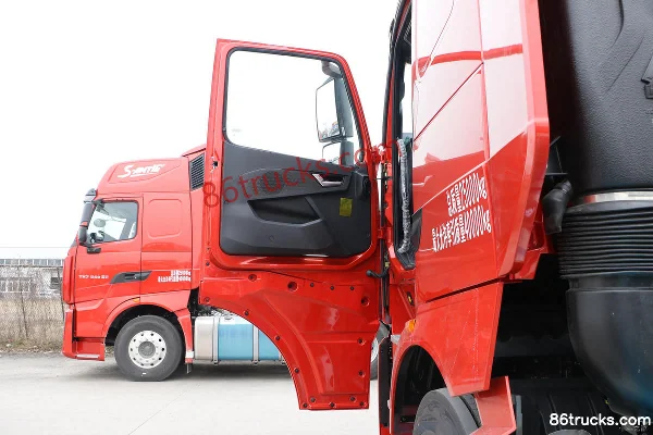 Sinotruk HOWO TH7 heavy truck 500 hp 6X4(10 wheels) tractor truck (China VI) (ratio 3.08) Cab (1) | 86Trucks