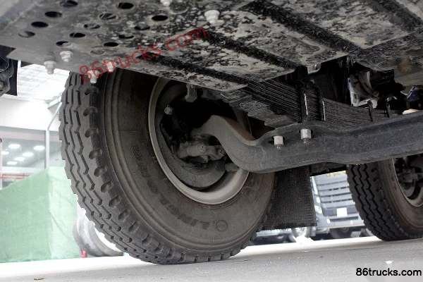 JAC Gallop K5X Heavy Truck 350 hp 8X4(12 wheels) 6.8m Dump Truck Chassis (2) | 86Trucks
