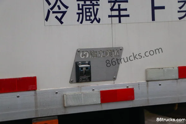 SAIC Hongyan Jiebao H6 240 hp 4X2(6 wheels) 6.8m Refrigerated Truck (China VI) Body (2) | 86Trucks