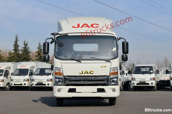 JAC Shuailing Q6 130 ch 4X2(6 roues) camion léger à ridelles à cabine simple 4,18 m (China VI) Extérieur (2) | 86Trucks
