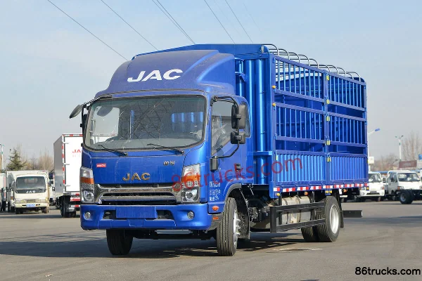 JAC Shuailing Q7 160 hp 4X2(6 wheels) 5.175 m stake truck (wide body) (China VI) Exterior (3) | 86Trucks