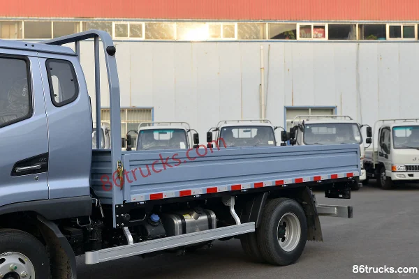 JAC Junling V6 150 hp 4X2(6 wheels) 3.89m Half Row Flatbed Light Truck (China VI) Body (1) | 86Trucks