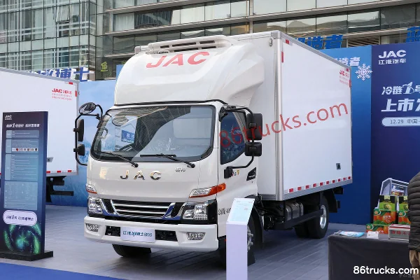 JAC Junling V6 Ice Doctor 159hp 4X2(6 wheels) 4.015m refrigerated truck (China VI) Exterior (3) | 86Trucks