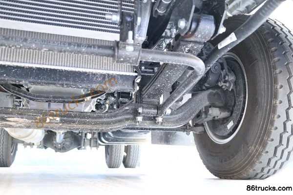 JAC Kangling J6 Ice Doctor 160hp 4X2(6 wheels) 4.03m refrigerated truck (China VI) Chassis (3) | 86Trucks