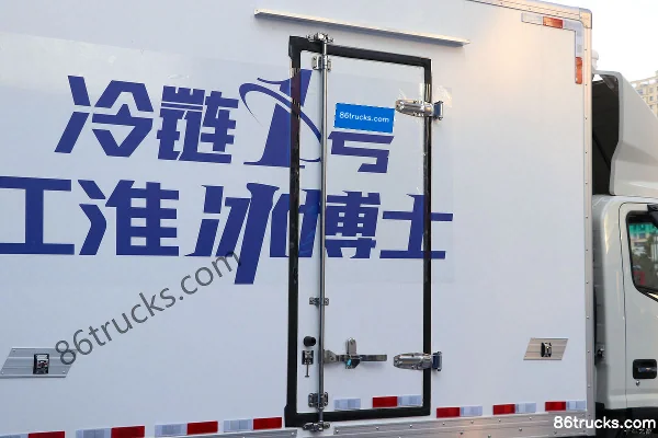 JAC Shuailing Q6 Ice Doctor 160 ch 4X2(6 roues) 4.015m Refrigerated Truck (China VI) Carrosserie (3) | 86Trucks
