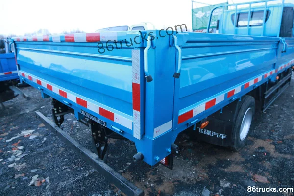 Feidi W7 190hp 4X2(6 wheels) 4.85m Semi Row Flatbed Cargo Truck (China VI) Body (1) | 86Trucks