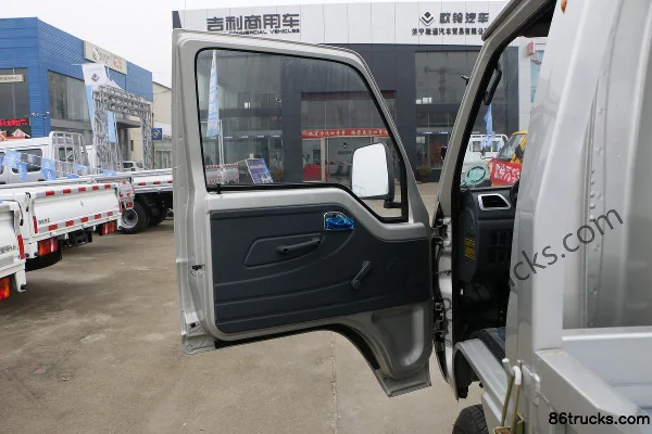 Tangjun Ouling Sailing F3-1 1.5L 112hp 4X2(6 wheels) Gasoline 3.3m Single Row Flatbed Mini Truck (China VI) Cab (1) | 86Trucks