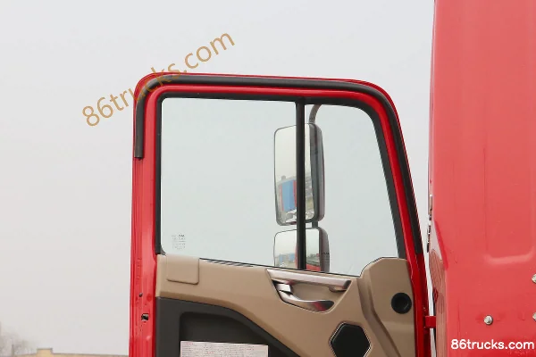 JAC Gallop A5W III Heavy Truck 290hp 6X2(8 wheels) 9.7m Wing Opening Box Cargo Truck Cab (2) | 86Trucks