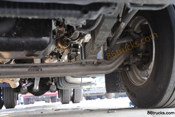 Sinotruk HOWO TX 250 ch 4X2(6 roues) 6,8 m camion frigorifique (China VI) Châssis (3) | 86Trucks