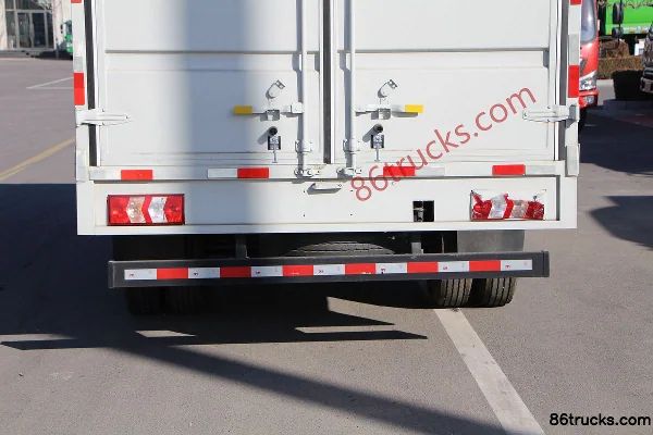 JAC Junling A8 160 hp 4X2(6 wheels) 4.15 m single-row van light truck (China VI) Body (3) | 86Trucks