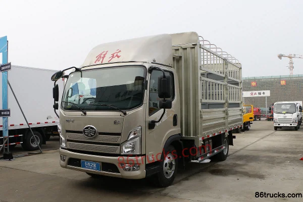 FAW Jiefang Lingtu 150hp 4X2(6 wheels) 4.16m Single Row Stake Truck (WLY 6-speed) Exterior (3) | 86Trucks