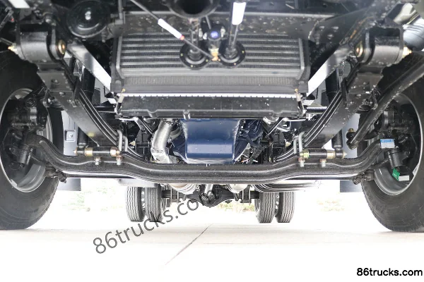 SHACMAN Light Truck Delong K5000 160 hp 4X2(6 wheels) 4.08m Refrigerated Truck (China VI) Chassis (1) | 86Trucks