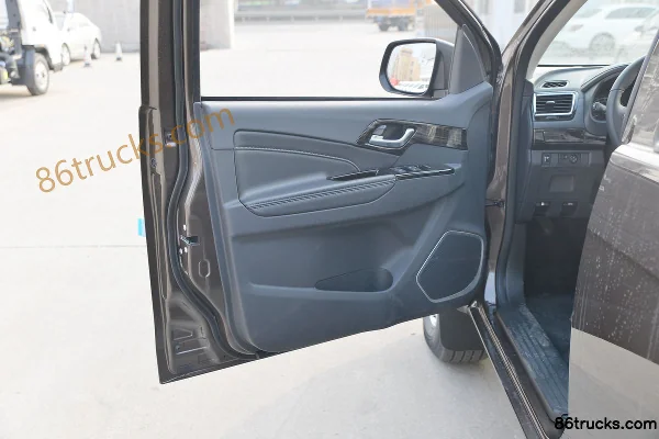 Jiangxi Isuzu Lingtuo 2020 finition Flagship automatique 2.5T diesel 150 ch 2 roues motrices double cabine pick-up allongée Châssis (2) | 86
