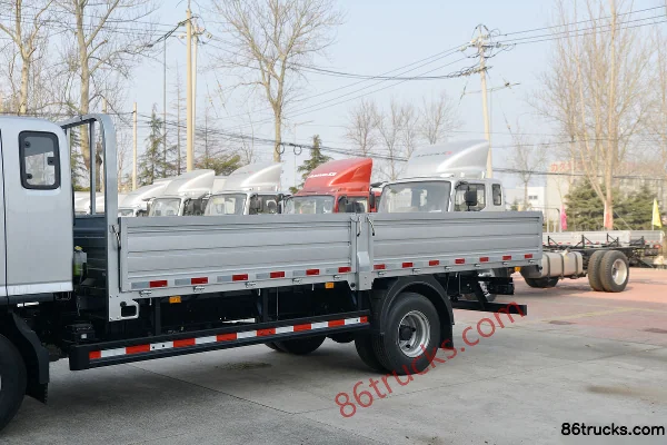 Foton Aumark S3 Series Efficient Express Delivery Version 156 hp 4X2(6 wheels) 4.8 m Half Row Flatbed Light Truck (China VI) Body (1) | 86Tr