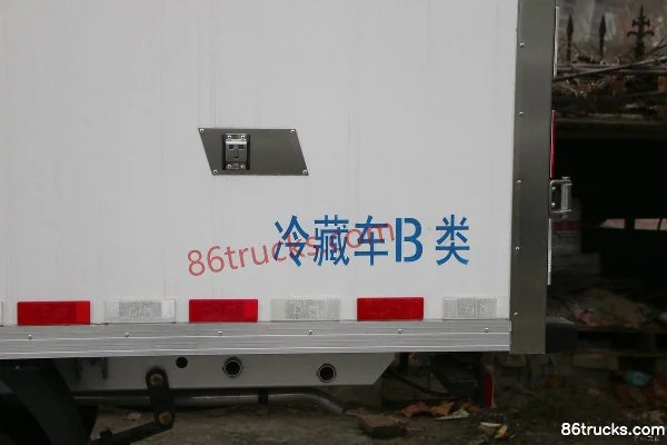 Foton Xiangling V1 116 ch 4X2(6 roues) camion frigorifique 3,05 m Carrosserie (2) | 86Trucks
