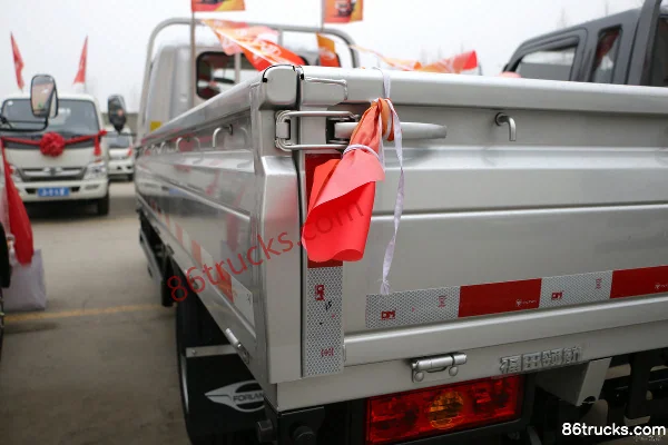 Foton Times Linghang S1 120 hp 4X2(6 wheels) 3.94 m single-row flatbed light truck (China VI) Body (3) | 86Trucks