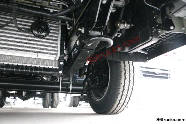 Foton Times Linghang S1 120 hp 4X2(6 wheels) 3.94 m single-row flatbed light truck (China VI) Chassis (3) | 86Trucks