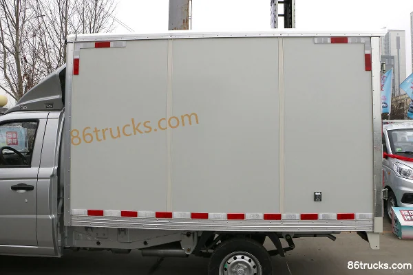 Foton Xiangling V1 1.3L 91 hp 4X2(6 wheels) Gasoline 2.8m Single Row Van Mini Truck (China VI) Body (1) | 86Trucks