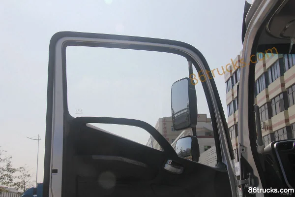 Foton Auman R pro Series 220 hp 4X2(6 wheels) 9.78m AMT Automatic Box Cargo Truck (China VI) Cab (2) | 86Trucks