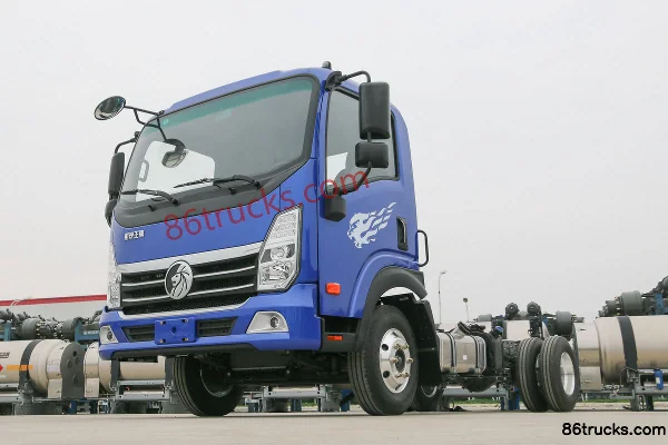 Sinotruk Ruishi 160hp 4X2(6 wheels) 4.15m Single-row Flatbed Light Truck (Sinotruk 8-speed) (China VI) Exterior (3) | 86Trucks
