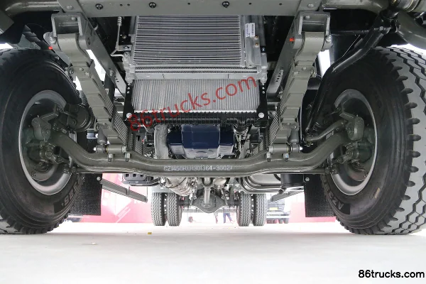 Sinotruk HOWO V5-X 270 hp 4X2(6 wheels) 9.8m wing-opening van cargo truck Chassis (1) | 86Trucks