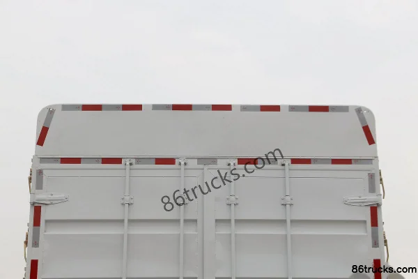 Sinotruk HOWO V5-X 270 hp 4X2(6 wheels) 9.8m wing-opening van cargo truck Body (3) | 86Trucks