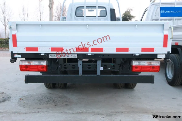 Dongfeng T5 95 hp 4X2(6 wheels) 3.4m single-row flatbed light truck (wide track) (Beijing VI) Body (3) | 86Trucks
