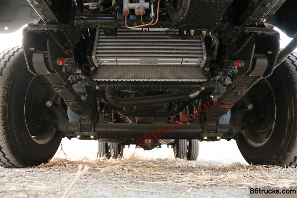 JMC Shunda Small Card 122hp 4X2(6 wheels) 2.69m Double Row Flatbed Light Truck (China VI) Chassis (1) | 86Trucks
