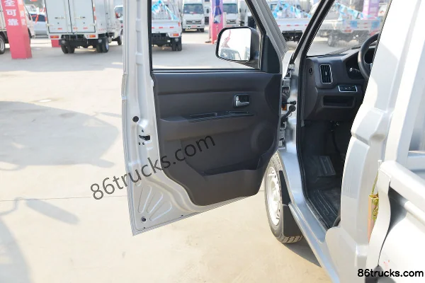 Foton Xiangling V1 1.6L 122 ch 4X2(6 roues) essence 3,05 m micro camion plateau à ridelles cabine simple (roue arrière simple) (China VI) (2