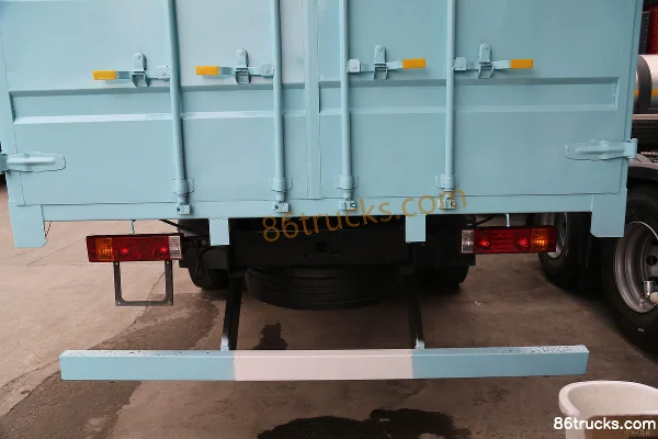 SHACMAN Delong L5000 Value Edition 220 hp 4X2(6 wheels) 6.8m Grating Cargo Truck (China VI) Body (2) | 86Trucks