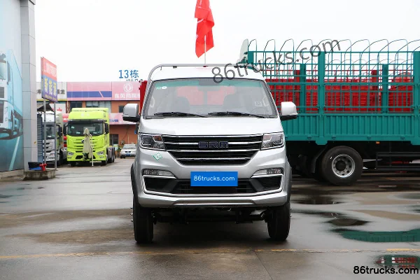 Huachen Xinyuan T50S Standard 112hp 4X2(6 wheels) CNG 3.6m single-row flatbed mini truck (China VI) (100L gas cylinder) Exterior (2) | 86Tru