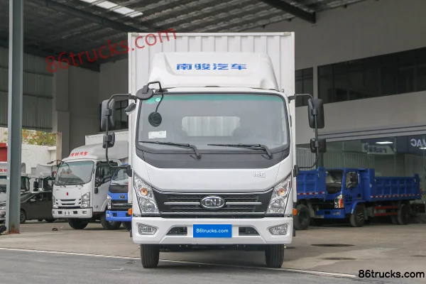 NanJun Ruijie D30G 140 ch 4X2(6 roues) 4,1 m camion porteur fourgon cabine simple Extérieur (2) | 86Trucks