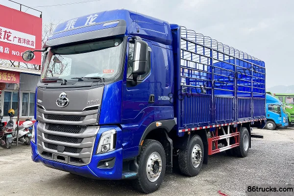 Dongfeng Liuqi Chenglong H7 Heavy Truck 2022 Model 330 hp 6X2(8 wheels) 7.8m Stake Truck (China VI) Exterior (2) | 86Trucks