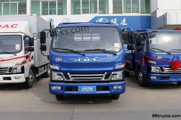 JAC Junling V6 152 ch 4X2(6 roues) camion plateau 4,22 m cabine simple Extérieur (2) | 86Trucks