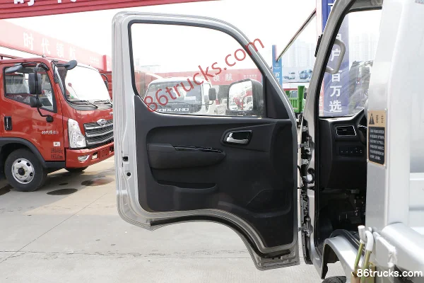 Foton Xiaojingang Q Edition 122 hp 4X2(6 wheels) 2.7m Dump Truck (China VI) Cab (1) | 86Trucks