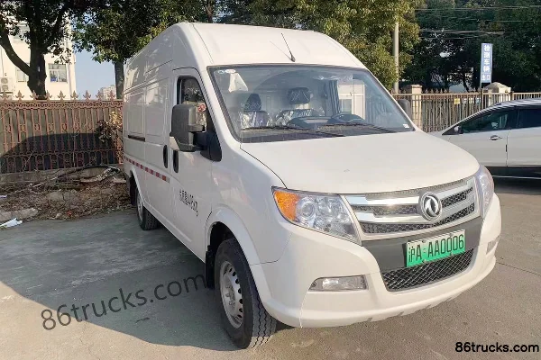 Dongfeng Yufeng V9E 5.98m Electric Cargo Van 80.37kWh Exterior (3) | 86Trucks