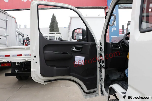 Foton Xiaoyun W3 95 hp 4X2(6 wheels) 3.3m Semi-row Flatbed Light Truck (China VI) Cab (1) | 86Trucks