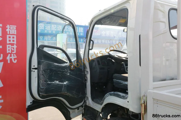 Foton Times H2 115 hp 4X2(6 wheels) 4.18m single row flatbed light truck (China VI) Cab (2) | 86Trucks