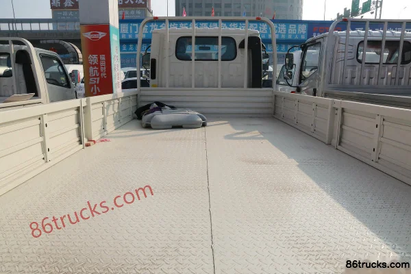 Foton Times H2 115 hp 4X2(6 wheels) 4.18m single row flatbed light truck (China VI) Body (2) | 86Trucks