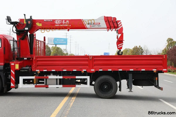 Foton Dajingang ES7 220 ch 4X2(6 roues) camion avec grue auxiliaire (China VI) (Changxing) Carrosserie (1) | 86Trucks