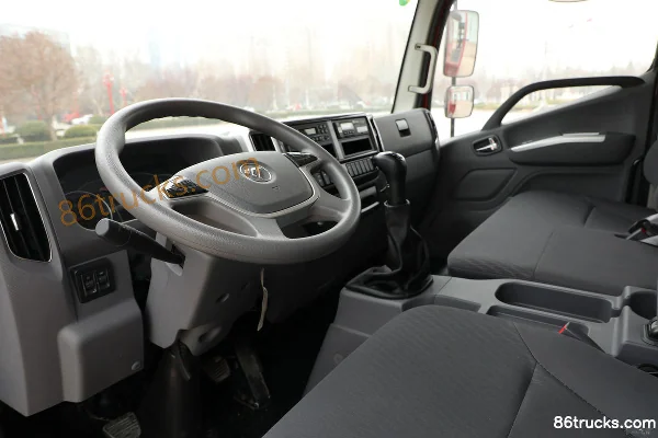 Foton Big King ES5 190hp 4X2(6 wheels) Flatbed Truck Cab (2) | 86Trucks