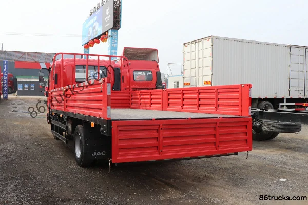 JAC Dewo Q8 170 hp 4X2(6 wheels) 5m flatbed cargo truck with half-row cab Body (1) | 86Trucks