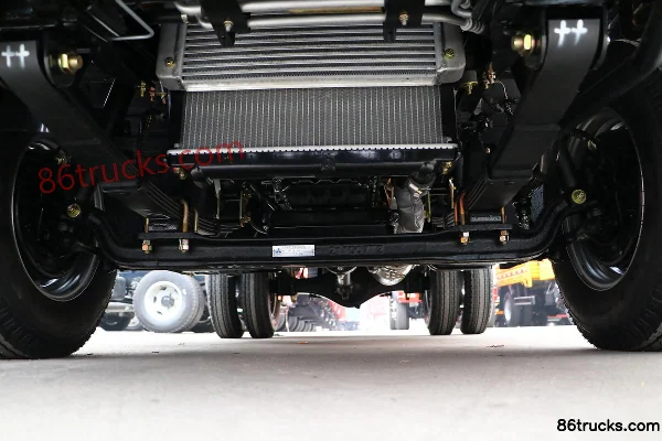 FAW Hongta FAW Jiefang Baling 102 hp 4X2(6 wheels) 3.715m single-row flatbed light truck Chassis (1) | 86Trucks