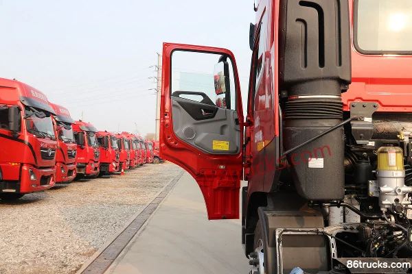 Dongfeng Commercial Vehicle Tianlong KL Heavy Truck 430hp 6X4(10 wheels) Hazardous Materials Tractor Truck (China VI) (Hydraulic Retarder) C