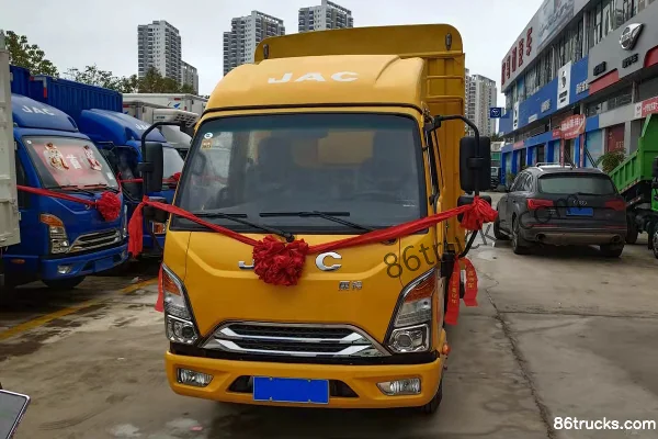JAC Kangling J3 Narrow Body 132 hp 4X2(6 wheels) 3.2m Double Row Stake Truck (China VI) Exterior (3) | 86Trucks