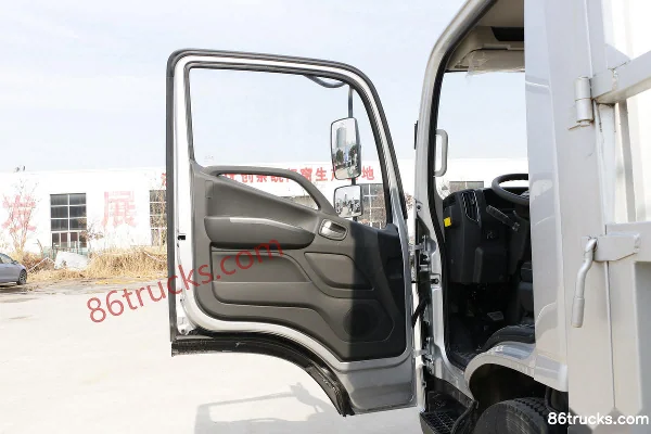 Foton Aumark S1 Changying Edition 158hp 4X2(6 wheels) 4.17m Single Row Stake Truck (China VI)(6-speed) Cab (1) | 86Trucks