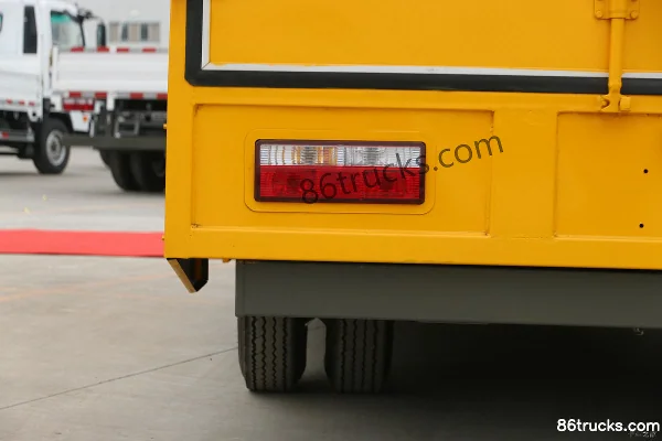 Sinotruk Wangpai Ruishi 4.5T 4.15 m single-row pure electric box-type light truck 4X2(6 wheels) Body (2) | 86Trucks